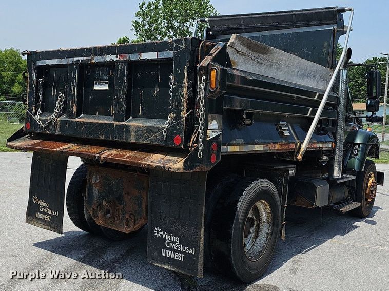 image for item LW9718 2010 International WorkStar 7300  dump truck