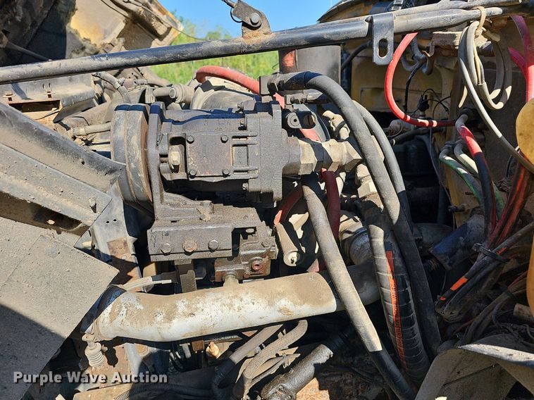 image for item LW9719 1991 Ford F800  dump truck