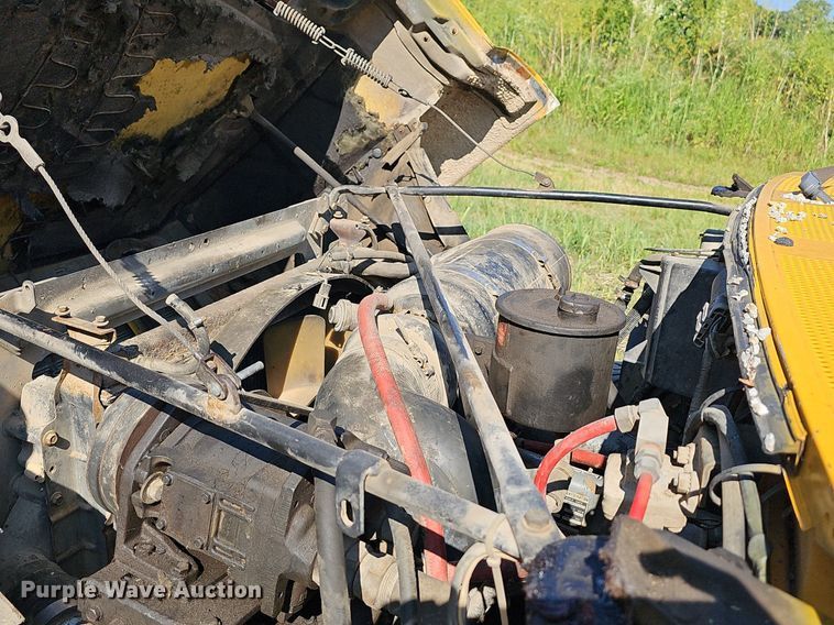 image for item LW9719 1991 Ford F800  dump truck