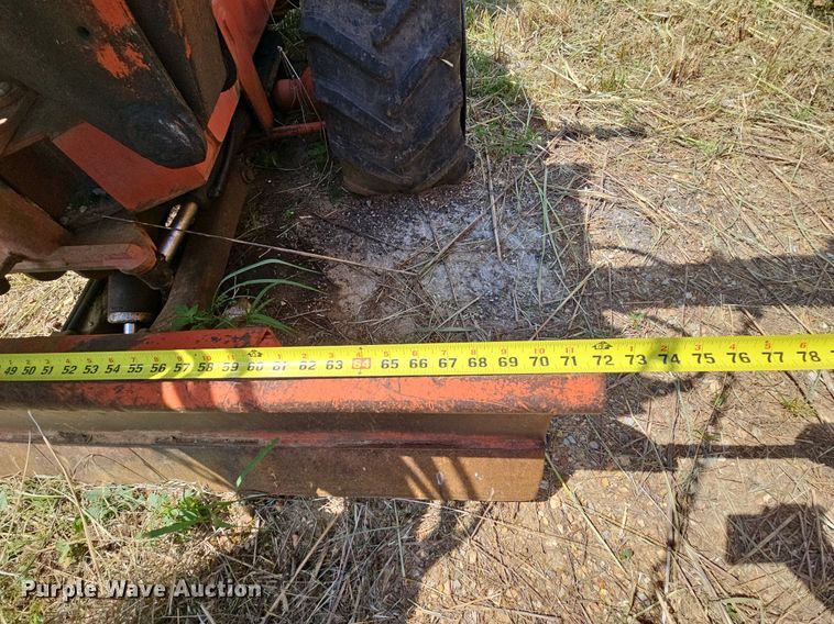 image for item LW9720 1988 Ditch Witch 4010  trencher