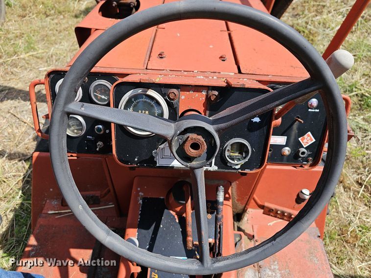 image for item LW9720 1988 Ditch Witch 4010  trencher