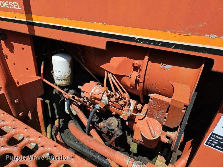 image for item LW9720 1988 Ditch Witch 4010  trencher
