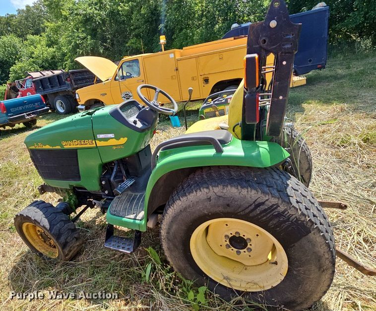 image for item LW9721 2002 John Deere 4310  MFWD tractor