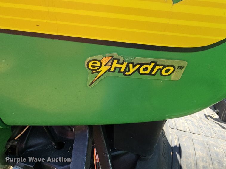 image for item LW9721 2002 John Deere 4310  MFWD tractor