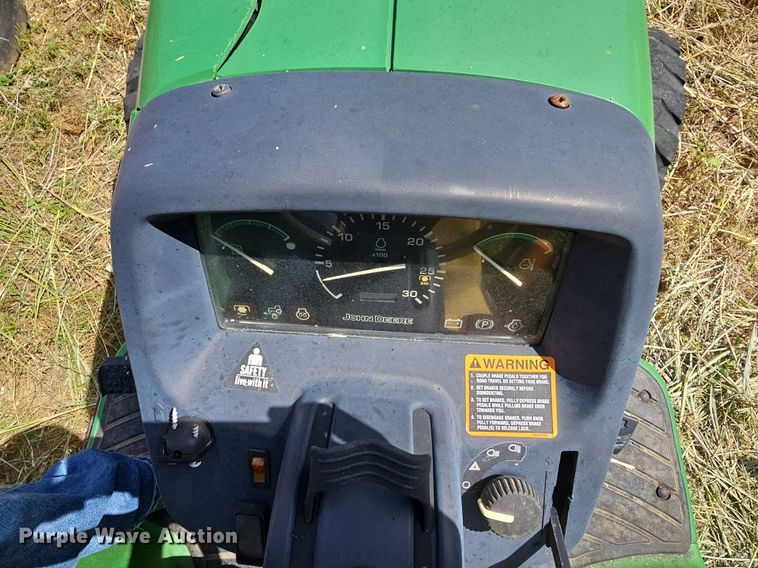 image for item LW9721 2002 John Deere 4310  MFWD tractor