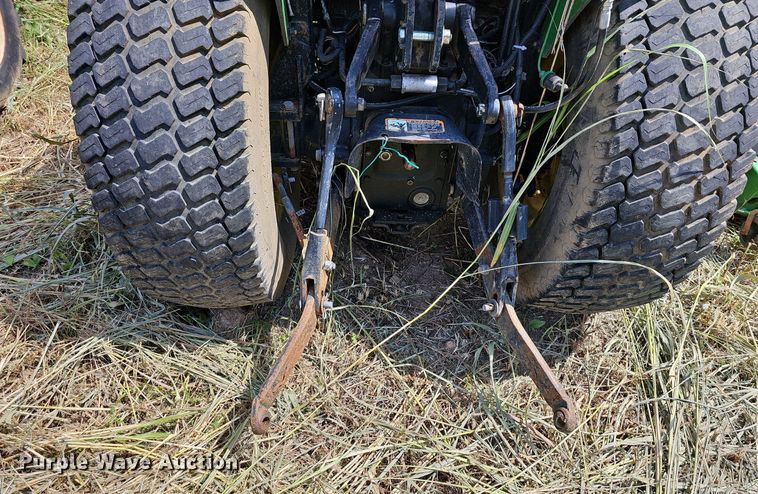 image for item LW9721 2002 John Deere 4310  MFWD tractor