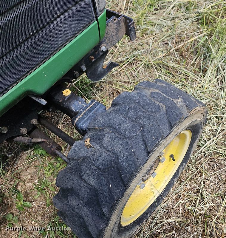 image for item LW9721 2002 John Deere 4310  MFWD tractor