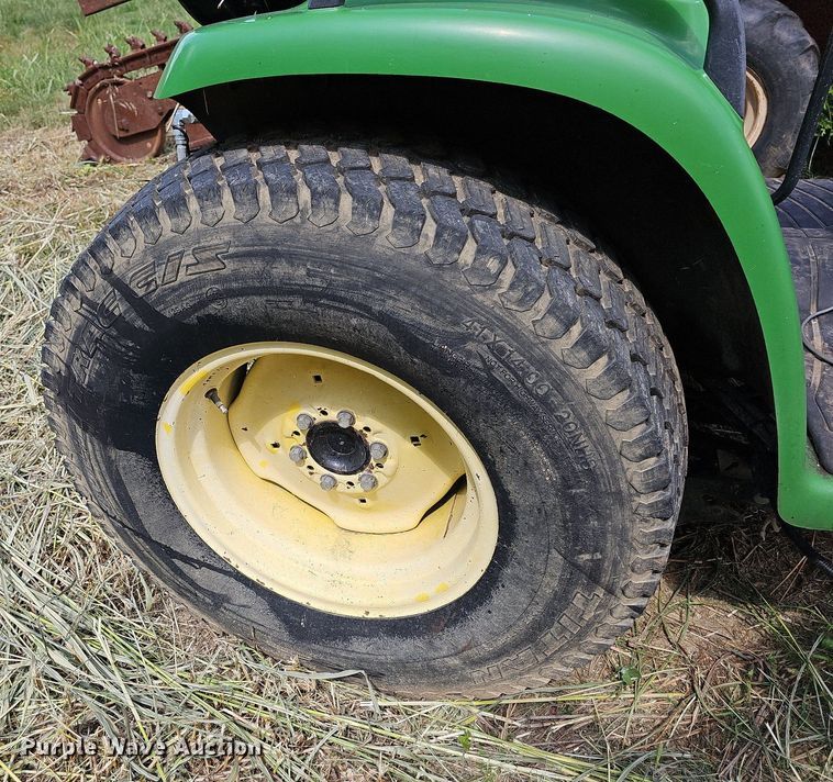 image for item LW9721 2002 John Deere 4310  MFWD tractor