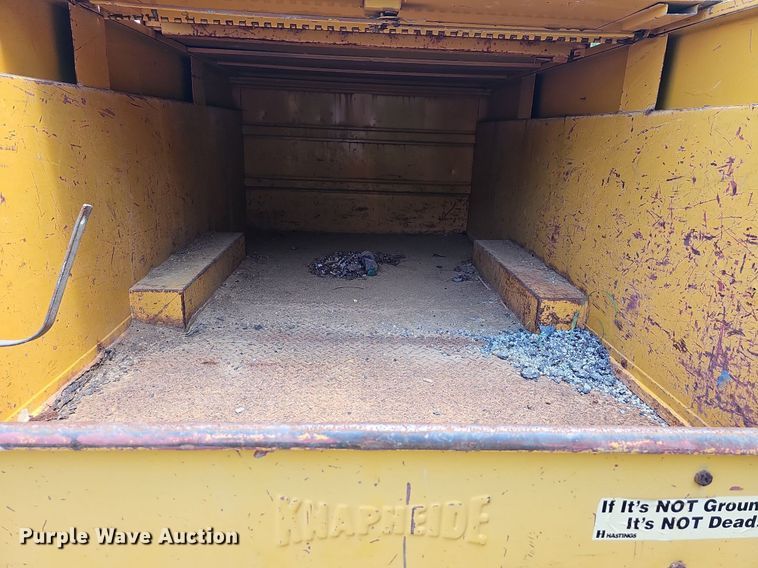 image for item LW9722 1994 Ford F450 Super Duty  utility / service truck