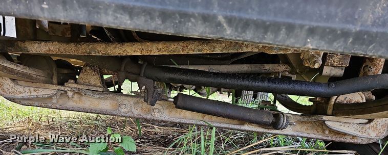 image for item LW9722 1994 Ford F450 Super Duty  utility / service truck