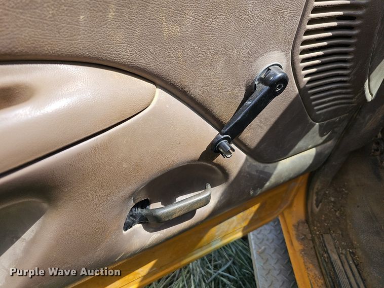 image for item LW9722 1994 Ford F450 Super Duty  utility / service truck