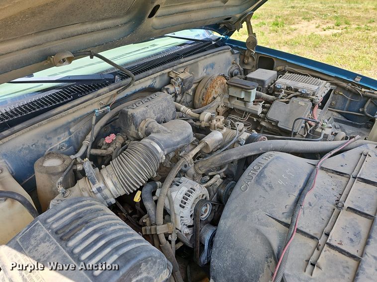 image for item LW9723 1998 Chevrolet C1500  pickup truck