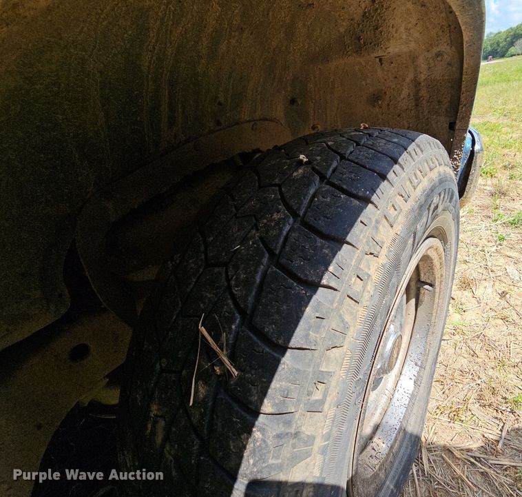 image for item LW9723 1998 Chevrolet C1500  pickup truck