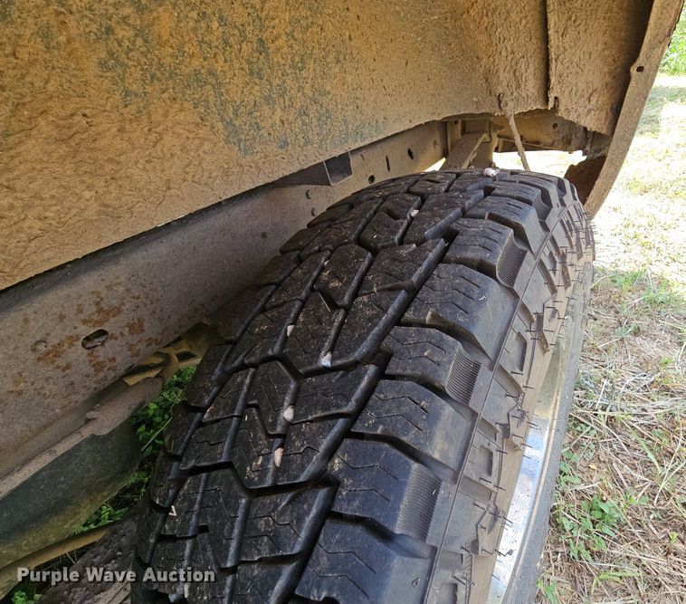 image for item LW9723 1998 Chevrolet C1500  pickup truck