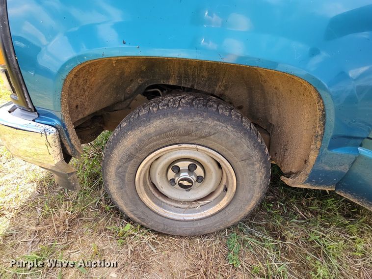 image for item LW9723 1998 Chevrolet C1500  pickup truck