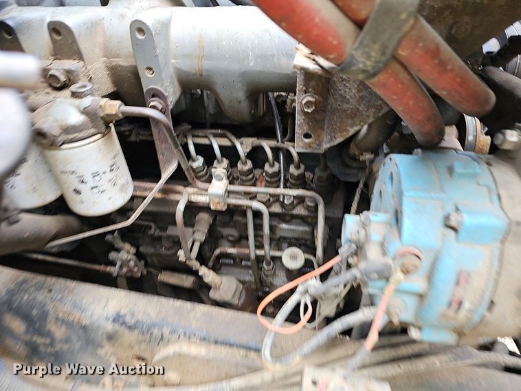 image for item LW9724 1990 Ford F800  dump truck