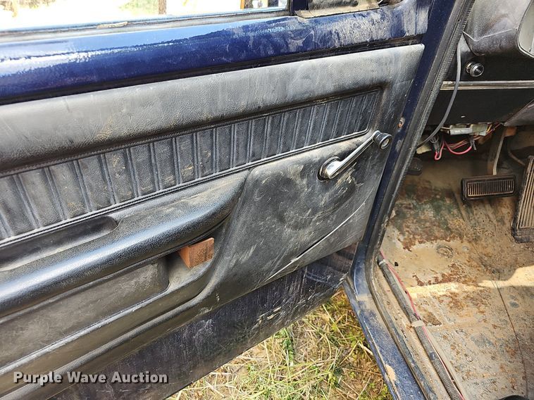 image for item LW9725 1977 Dodge W20  utility bed pickup truck