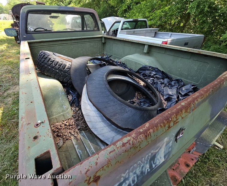 image for item LW9726 1986 Chevrolet D30  pickup truck