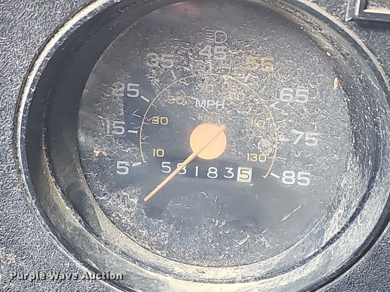 image for item LW9726 1986 Chevrolet D30  pickup truck