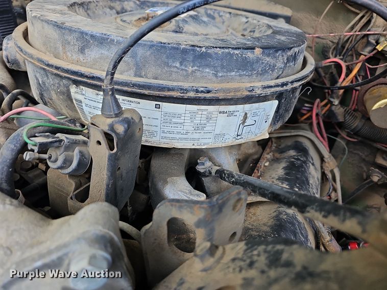 image for item LW9726 1986 Chevrolet D30  pickup truck