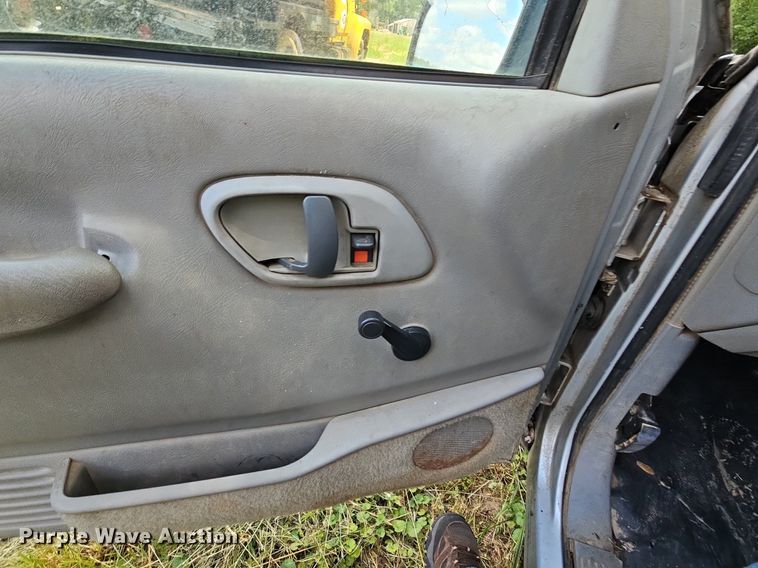 image for item LW9727 1997 Chevrolet C1500  pickup truck