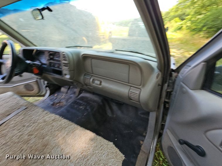 image for item LW9727 1997 Chevrolet C1500  pickup truck