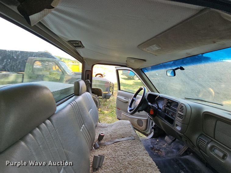 image for item LW9727 1997 Chevrolet C1500  pickup truck