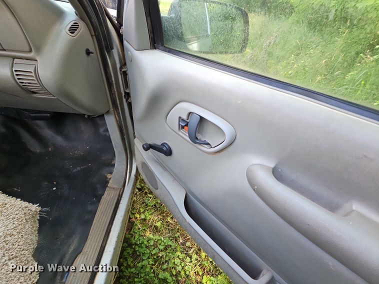 image for item LW9727 1997 Chevrolet C1500  pickup truck