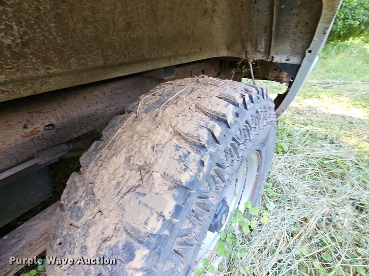 image for item LW9727 1997 Chevrolet C1500  pickup truck