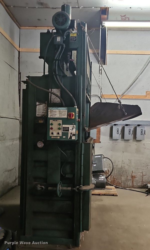 image for item LW9730 Selco  cardboard baler