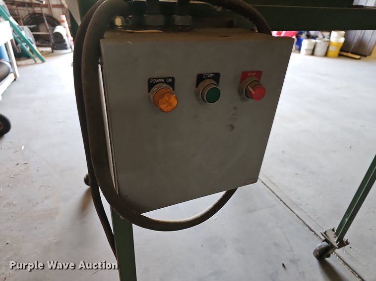 image for item LW9732 Prodeva Inc 400  plastic shredder