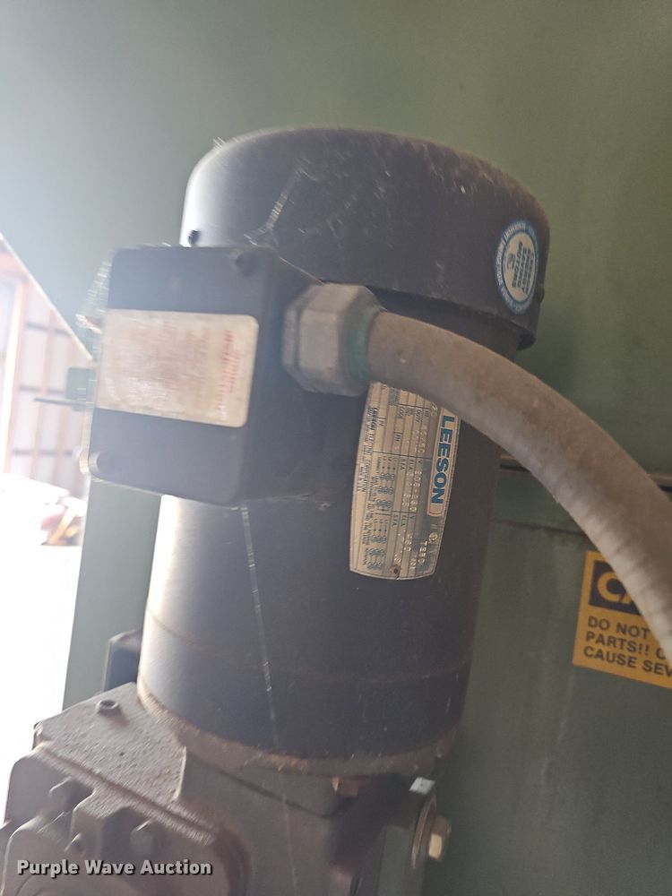 image for item LW9732 Prodeva Inc 400  plastic shredder