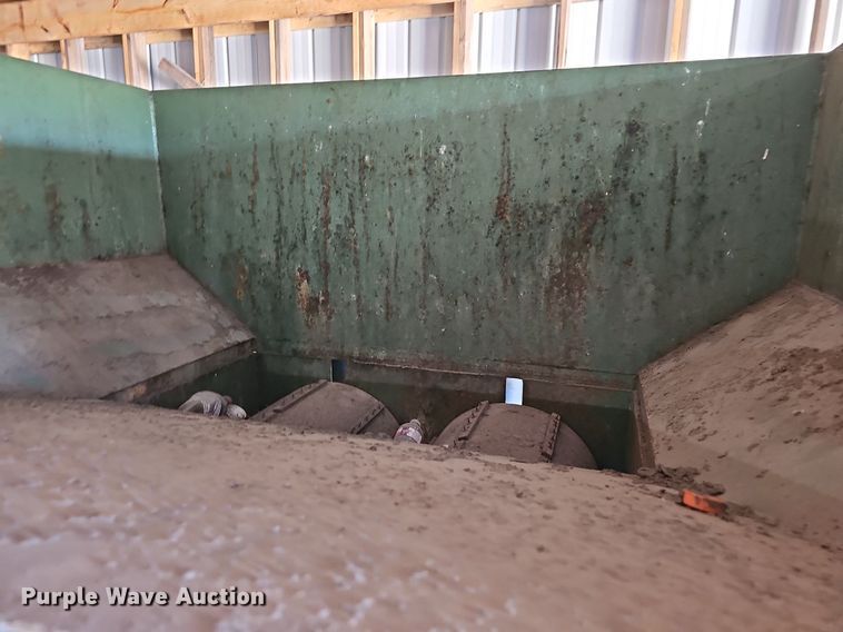 image for item LW9732 Prodeva Inc 400  plastic shredder