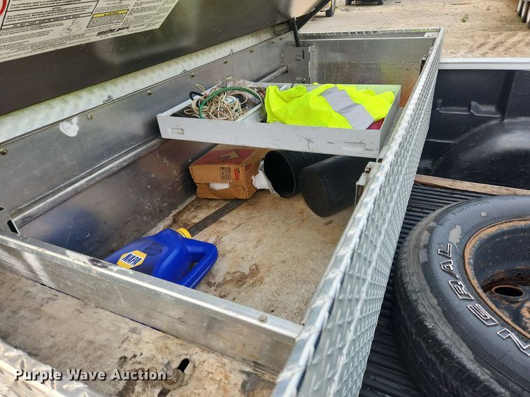 image for item LX9746 2005 Chevrolet Silverado 1500  pickup truck