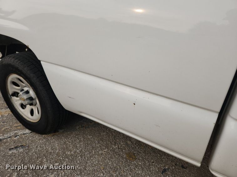image for item LX9747 2005 Chevrolet Silverado 1500  pickup truck