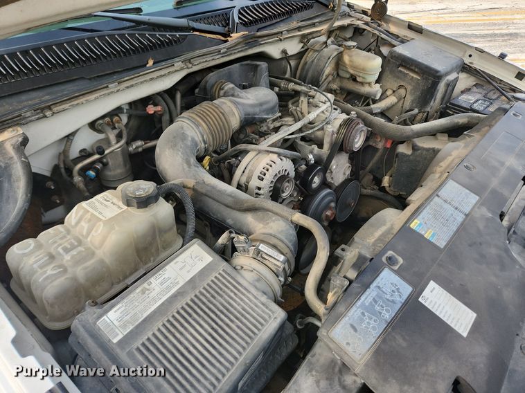 image for item LX9747 2005 Chevrolet Silverado 1500  pickup truck