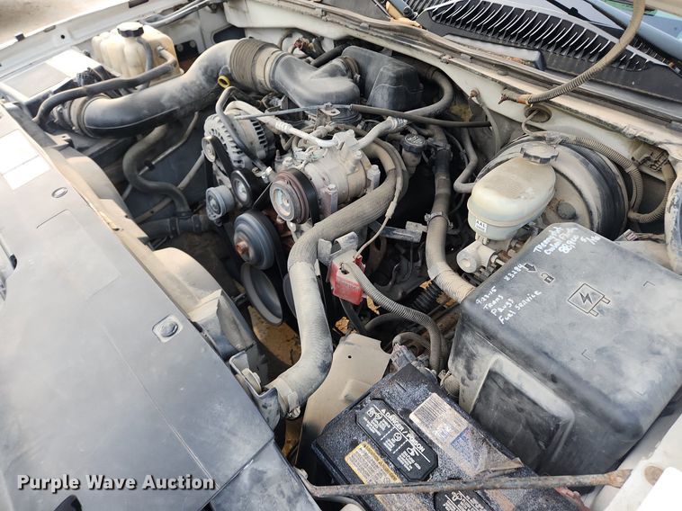 image for item LX9747 2005 Chevrolet Silverado 1500  pickup truck