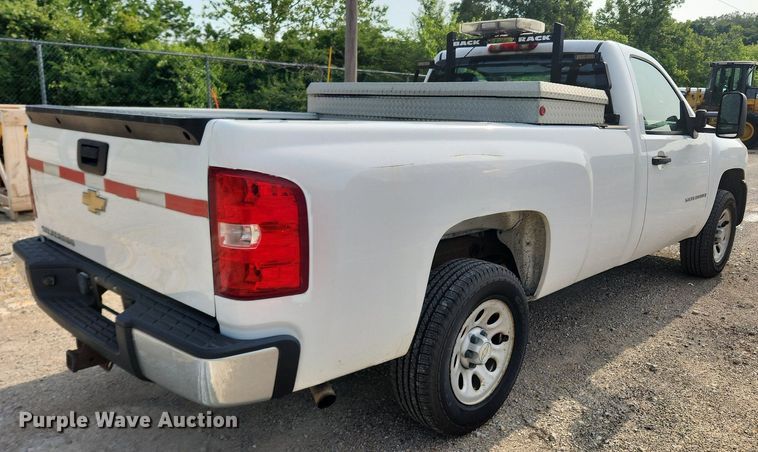 image for item LX9748 2008 Chevrolet Silverado 1500  pickup truck