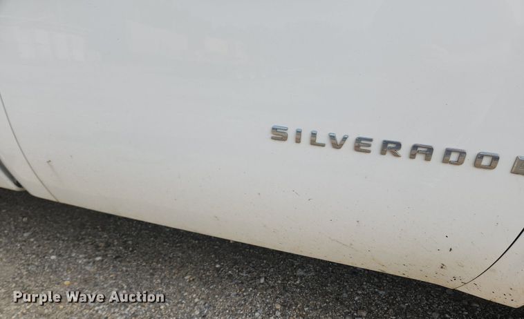 image for item LX9748 2008 Chevrolet Silverado 1500  pickup truck