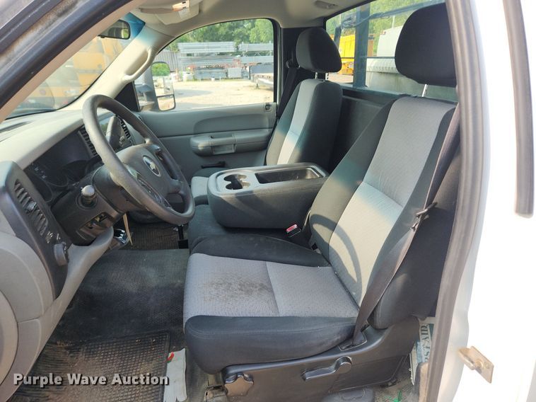 image for item LX9748 2008 Chevrolet Silverado 1500  pickup truck