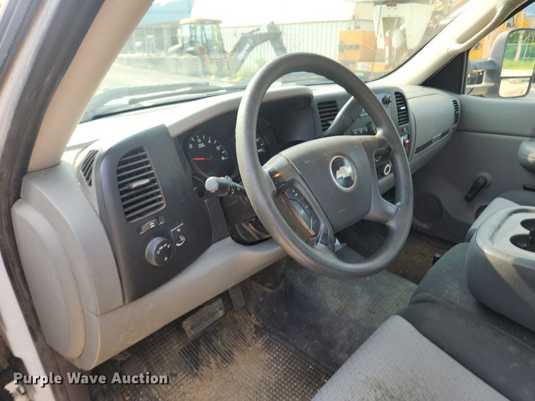 image for item LX9748 2008 Chevrolet Silverado 1500  pickup truck