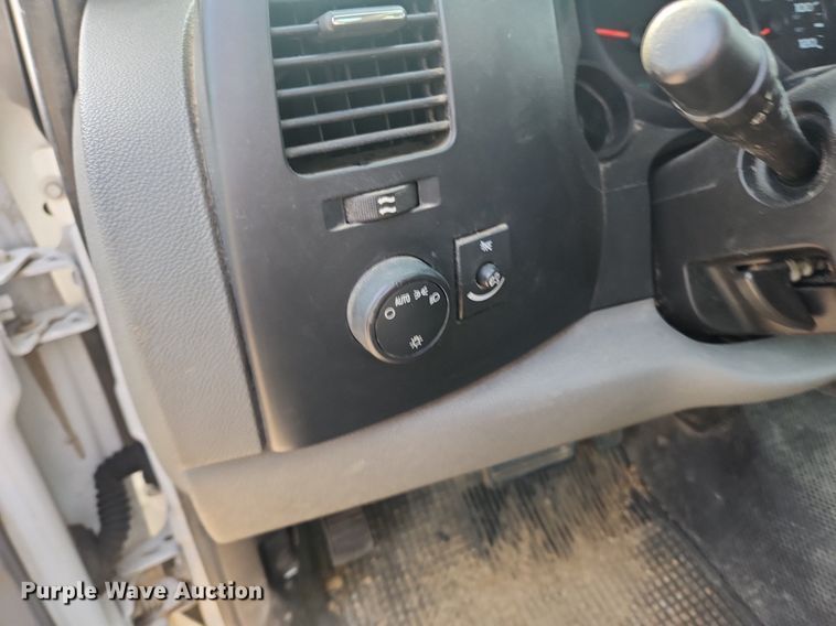 image for item LX9748 2008 Chevrolet Silverado 1500  pickup truck