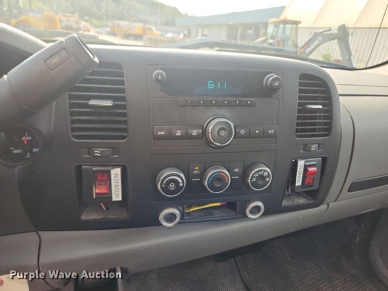 image for item LX9748 2008 Chevrolet Silverado 1500  pickup truck