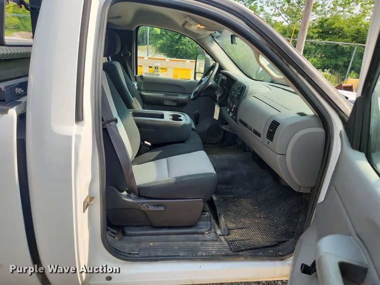 image for item LX9748 2008 Chevrolet Silverado 1500  pickup truck