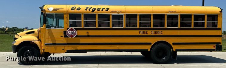 image for item MB9604 2005 IC CE200  school bus