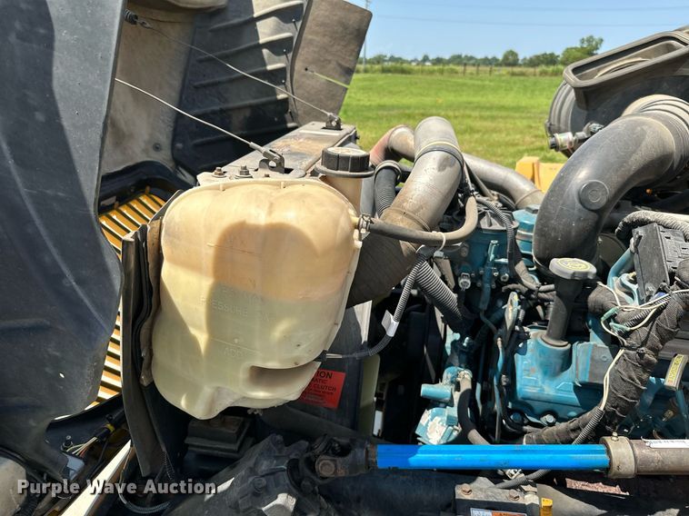 image for item MB9604 2005 IC CE200  school bus