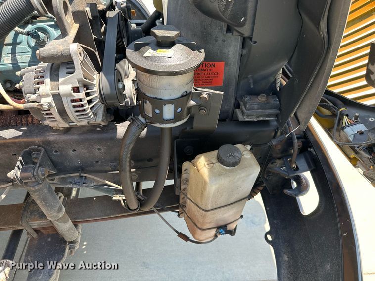 image for item MB9604 2005 IC CE200  school bus