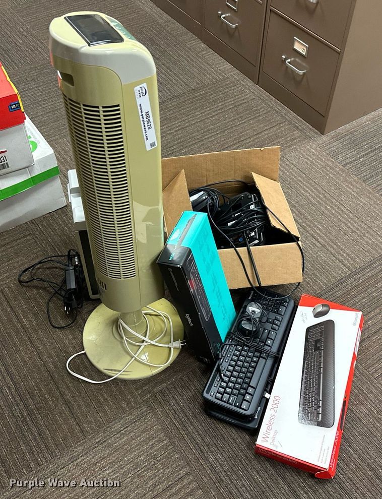 image for item MB9628 Office equipment