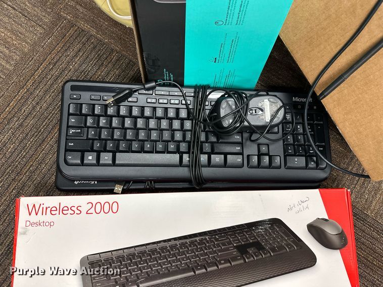 image for item MB9628 Office equipment