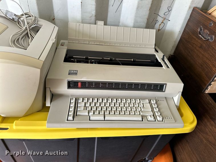 image for item MB9629 Furniture and equipment